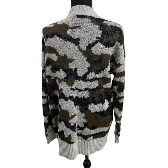 Cotton Patch Grey Green Camo Print Cardigan Sweater Medium - Picture 4 of 4